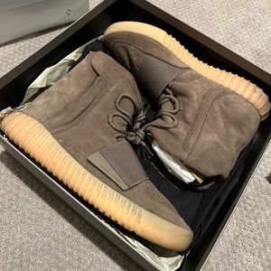 Yeezy boost 750